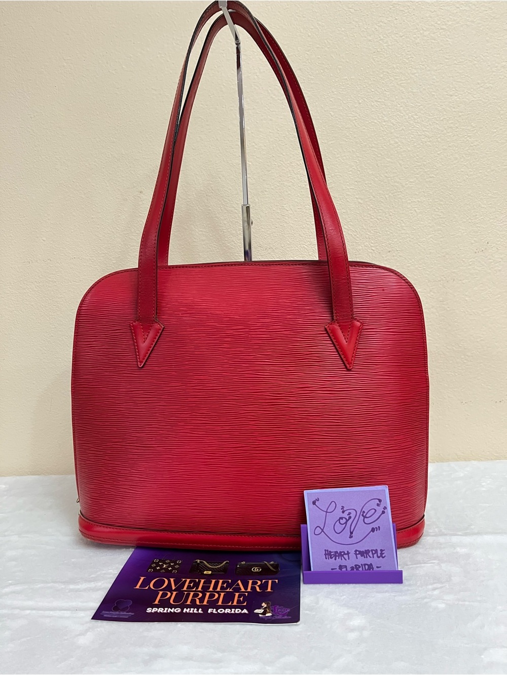 AUTH LOUIS VUITTON LUSSAC TOTE RED EPI